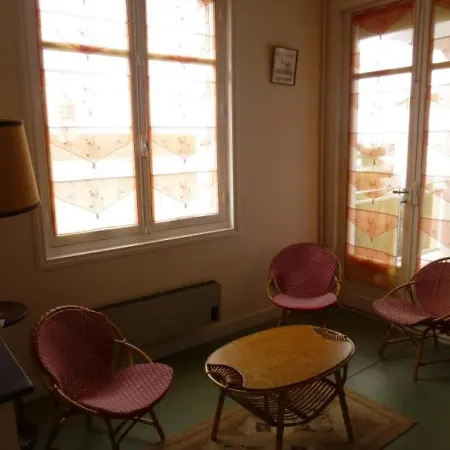 Royan, 3 Pieces, 6 Personnes - Fr-1-305-189 Appartement