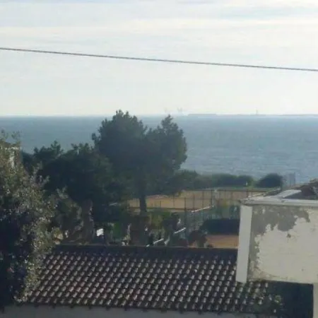 Royan, 3 Pieces, 6 Personnes - Fr-1-305-189
